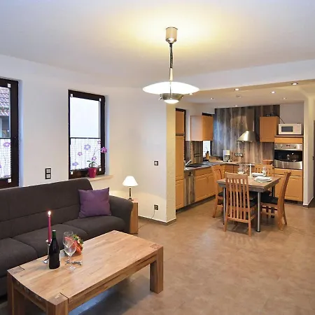 Apartment Barrier-free, Modern With Terrace At The Foot Of Hallenburg Castle
